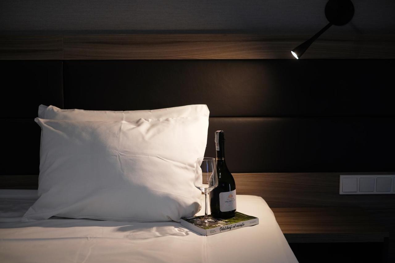 Hotel Mazurek Koło Εξωτερικό φωτογραφία