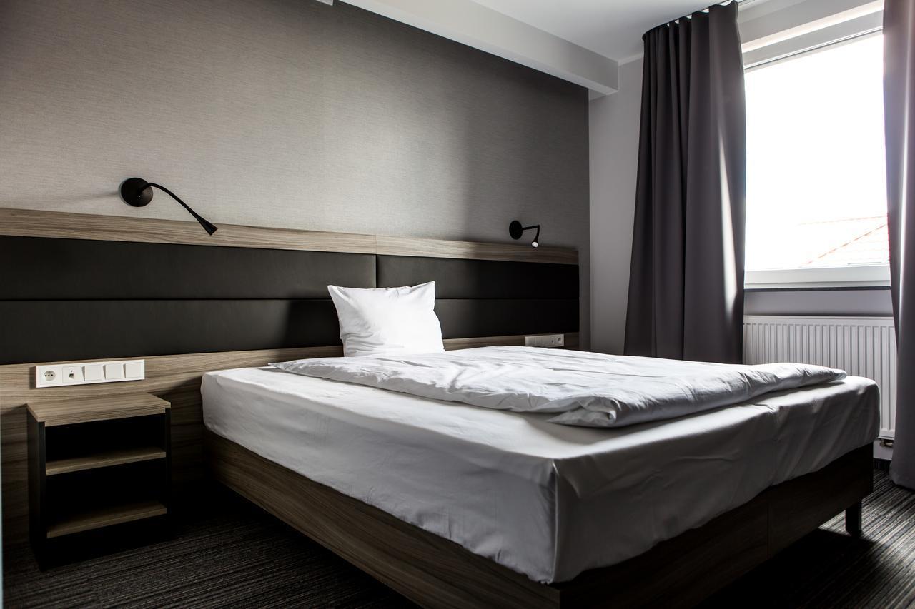 Hotel Mazurek Koło Εξωτερικό φωτογραφία